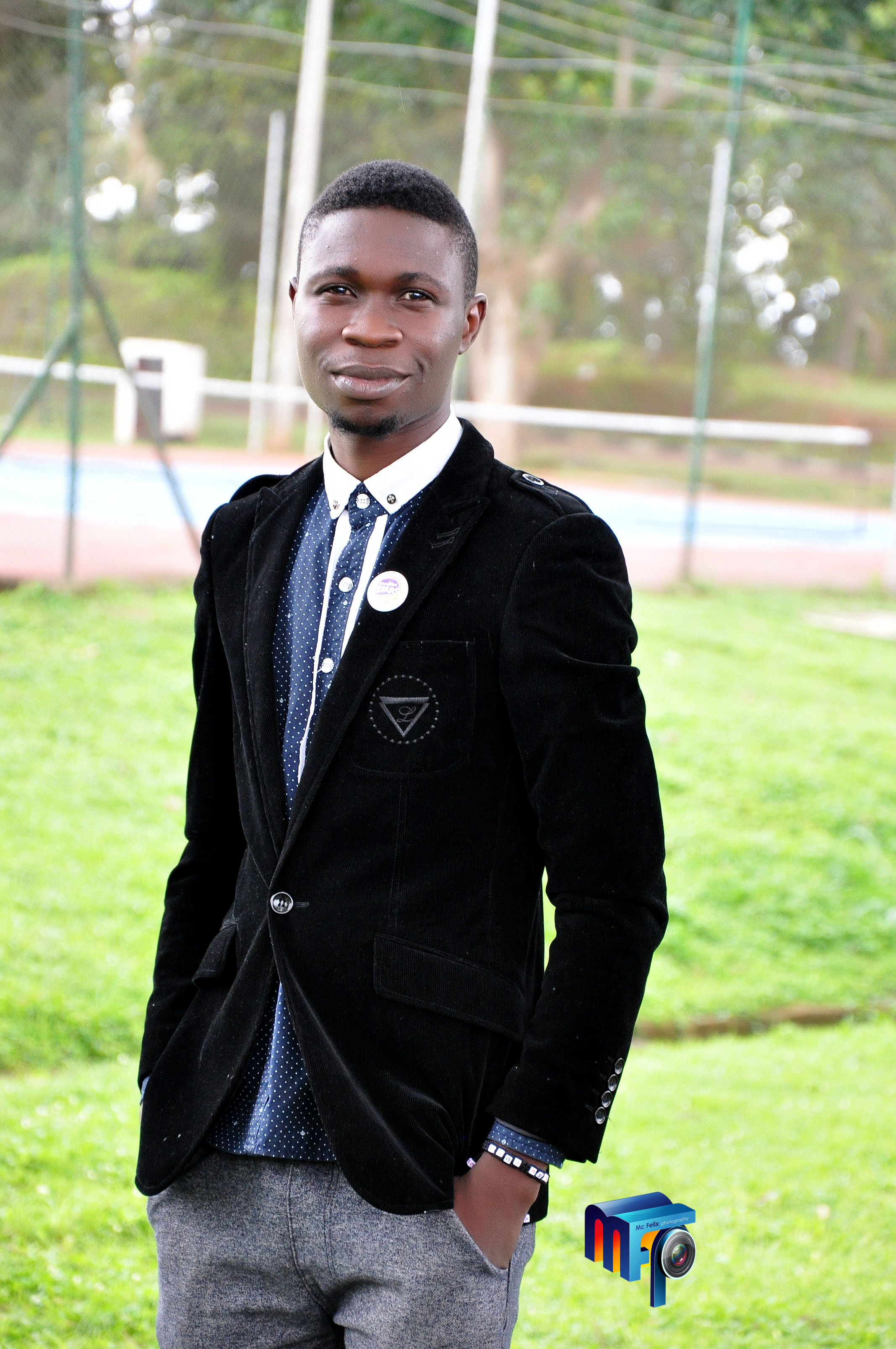  photograph of smaju profile picture